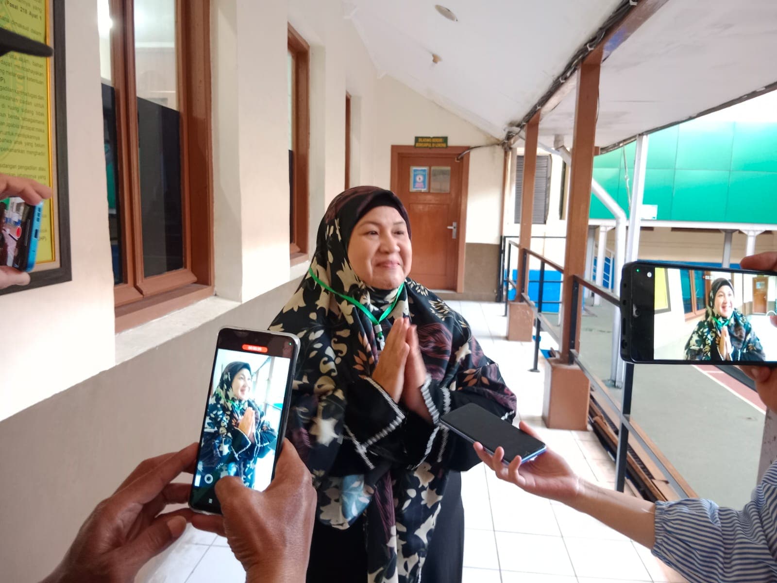 Hadiri Sidang Resbob, Sang Ibunda Minta Maaf ke Masyarakat Sunda dan Ingin Bertemu KDM