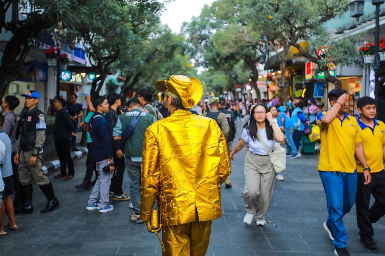 Momen Lebaran 2026, 700 Ribu Wisatawan Serbu Bandung