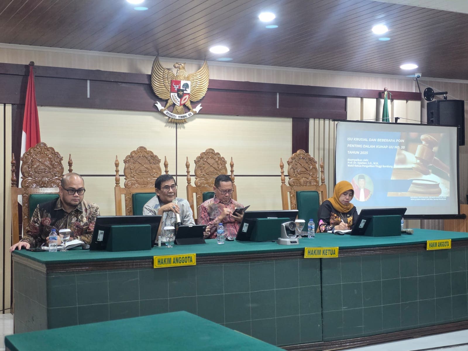 Wakil Ketua Pengadilan Tinggi Bandung Bahas Isu Krusial KUHAP di PN Kuningan